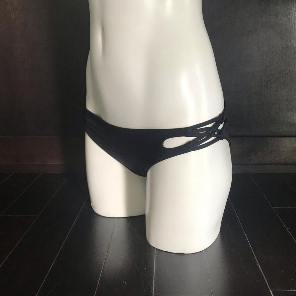 Isabella Rose solid black strappy bikini bottom